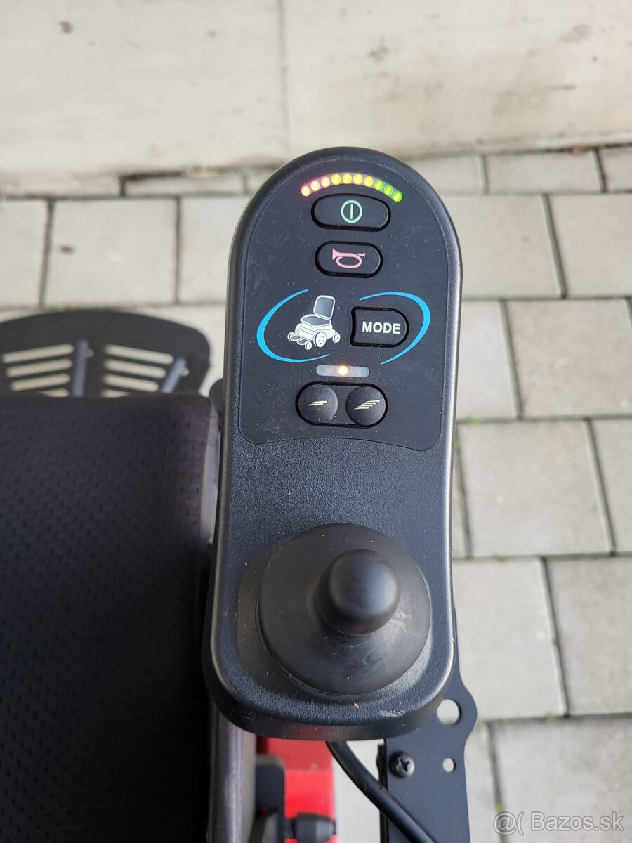 Elektrický invalidný vozík Salsa M1 + joystick – Obrázok 2